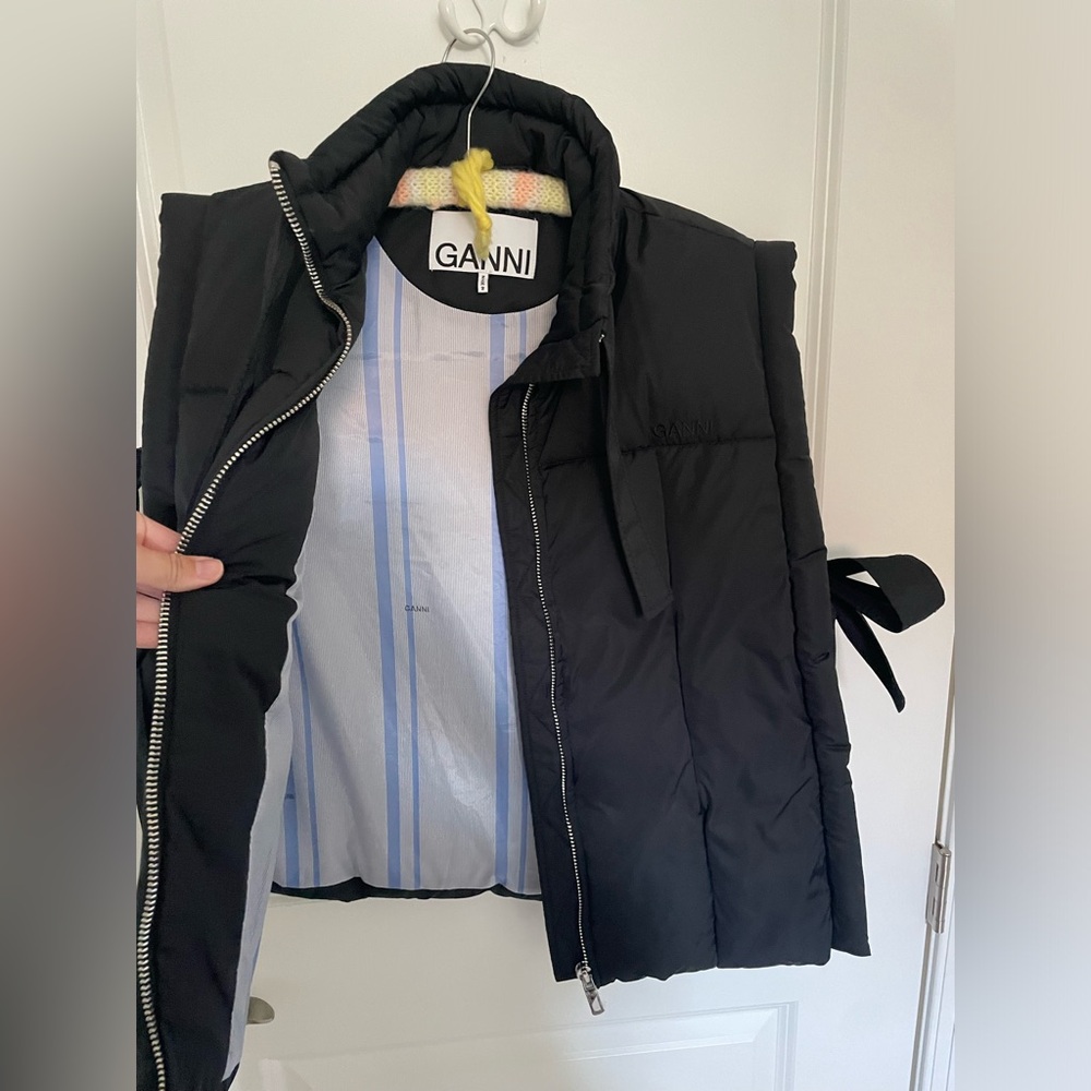 Ganni Tie Puffer Vest - Picture 9 of 16
